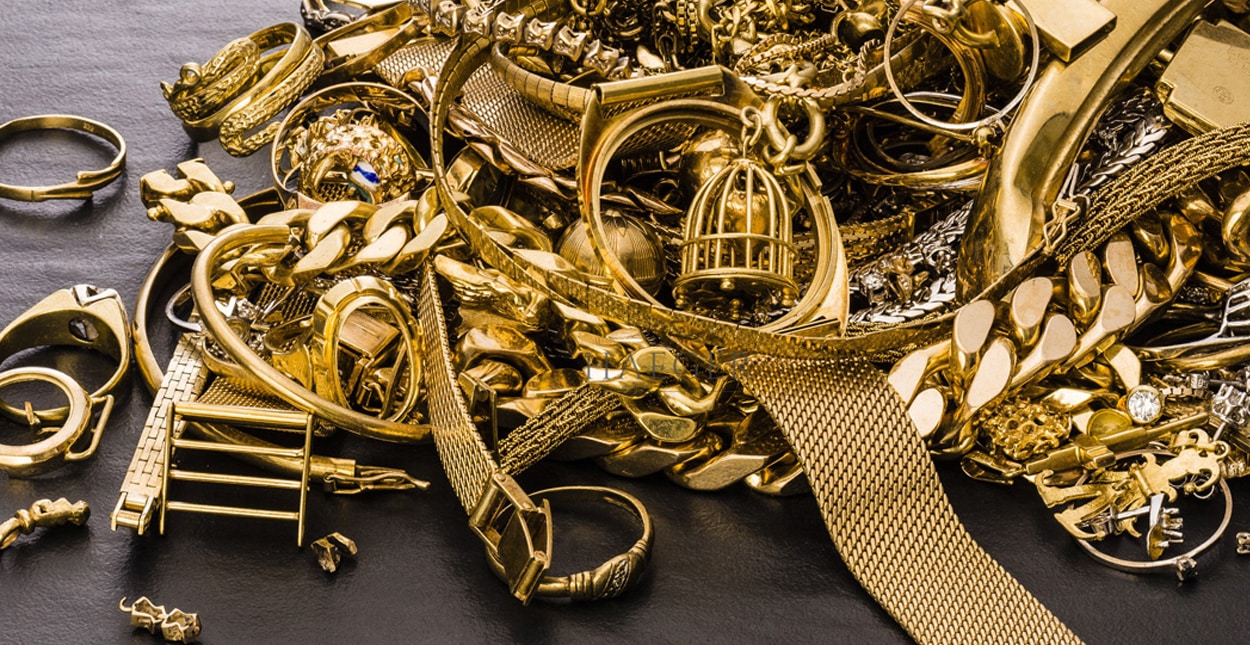 Goldschmuck wird fachgerecht bewertet